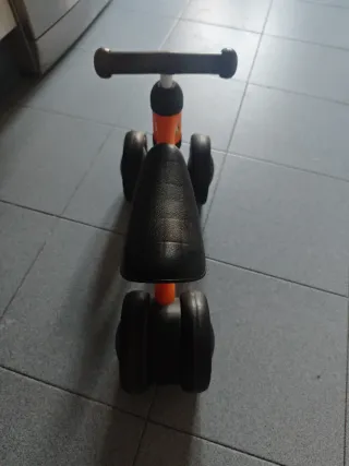 Triciclo infantil YANG KAI naranja