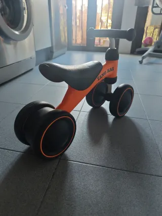 Triciclo infantil YANG KAI naranja
