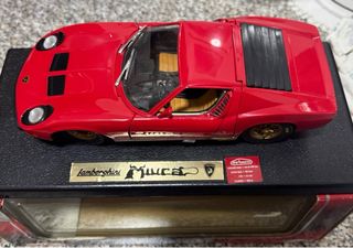 Lamborghini Miura 1:18