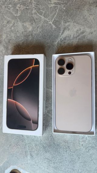 iPhone 16 Pro Max - Batería 100% Seguro de un año