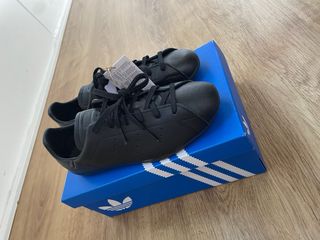 Zapatilla Adidas Stan Smith Lo Pro sin estrenar