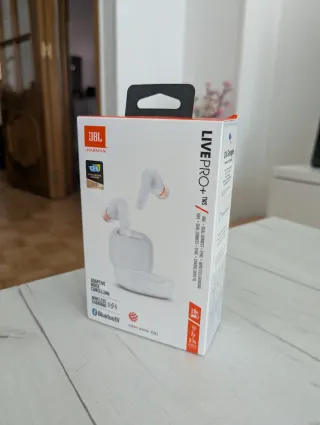 Auriculares JBL Live Pro+ TWS Blancos