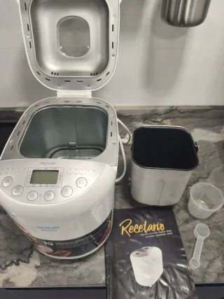 Panificadora Cecotec Bread&CO 1000