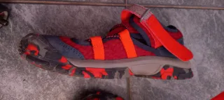 Zapatillas verano niño Quechua Talla 33