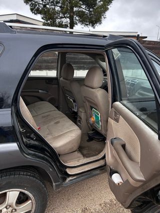 Kia Sportage averíado, para piezas