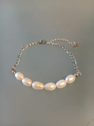 Pulsera artesanal perlas naturales de agua dulce