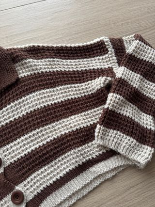 Cardigan crop marrone e beige