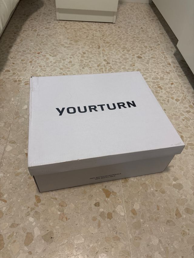 Botas negras con cordones Talla 46