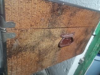 MUY ANTIGUO BAUL MALETA COMPLETO B E