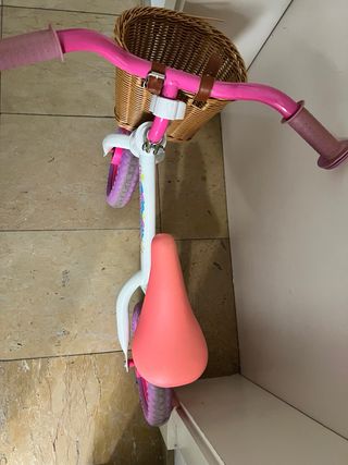 Bicicleta Chicco sin pedales rosa y blanca