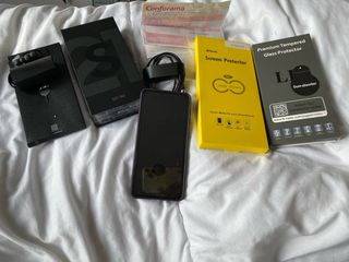 Samsung Galaxy S21 5G SM-G991B/DS