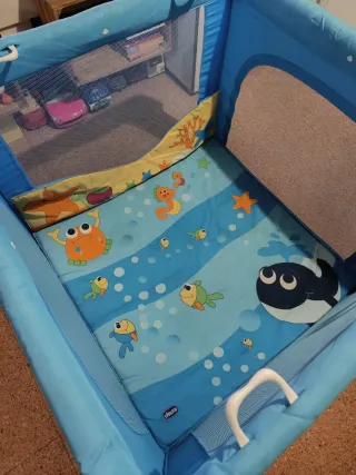 Parque infantil Chicco azul