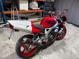 Honda CBR 900 RR Fireblade