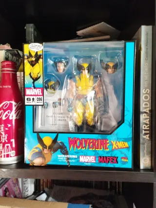 Figura Mafex 96 Wolverine X-Men Marvel