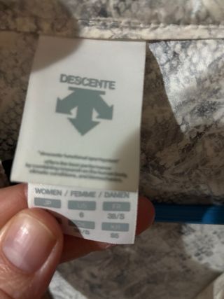 Chaqueta Mujer DescenteTalla S Estampado Serpiente