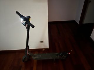 Patinete Eléctrico Xiaomi Negro