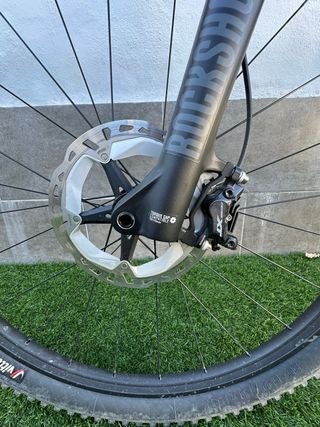 Bicicleta BTT Carbono 29”