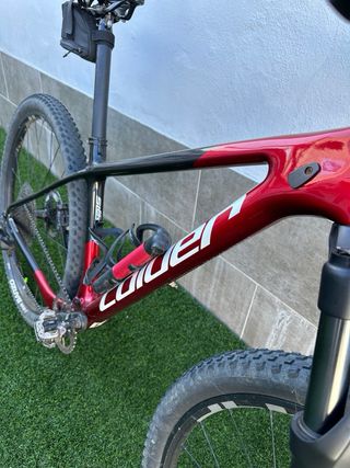Bicicleta BTT Carbono 29”