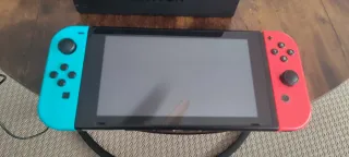 Nintendo Switch Azul y Rojo