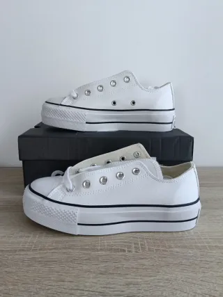 Zapatillas Converse Blancas de piel