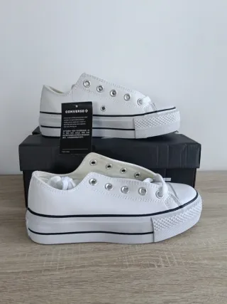 Zapatillas Converse Blancas de piel