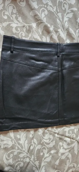 Falda Mango Piel Negra