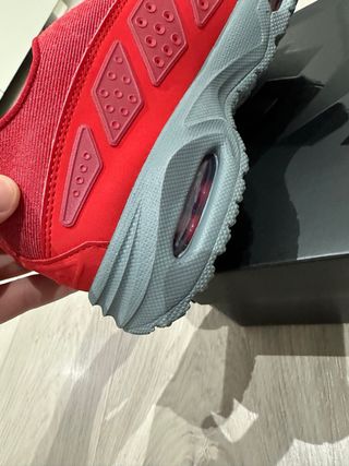 Nike Air Max SNDR Rojas