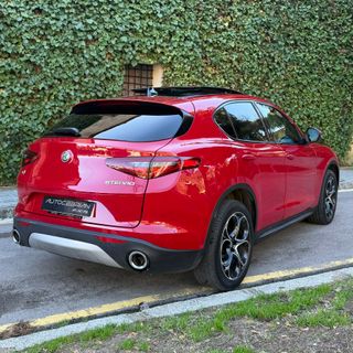 Alfa Romeo Stelvio Q4 con 210CV
