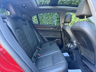 Alfa Romeo Stelvio Q4 con 210CV