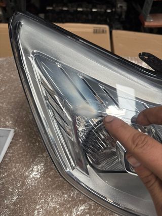 Faro Delantero Ford Focus II