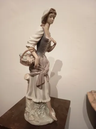 Figura Lladro Campesina Porcelana Años 60