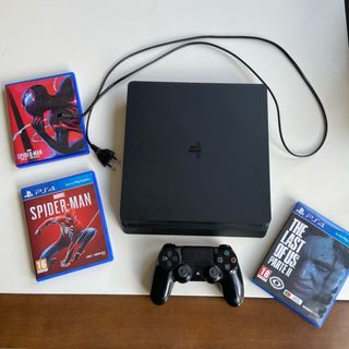 PS4 (PlayStation 4 Slim 1T) Negra + Juegos