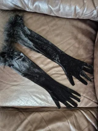 Conjunto Falda/Top/Guantes Talla S