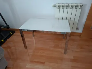 Mesa de centro cristal y metal