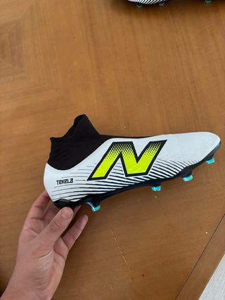 Botas Fútbol New Balance Tekela v4 Talla 45.5