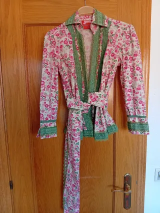 Blusa Almatrichi Oriental Flores Verde Rosa