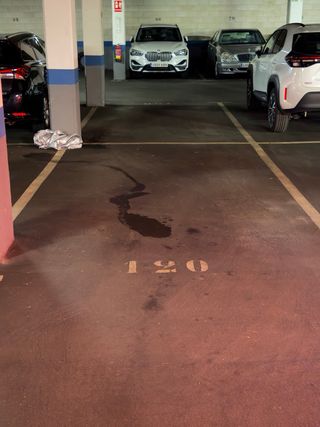 Plaza de Garaje en Parque Alfredo Nobel