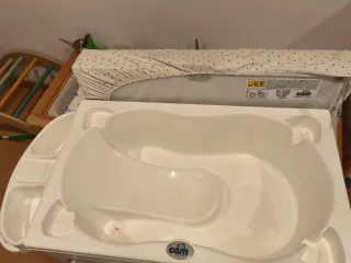 Cambiador y bañera CAM