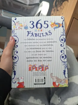 365 fábulas en un solo libro