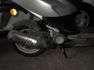 Moto Daelim S-five 49cc Plata