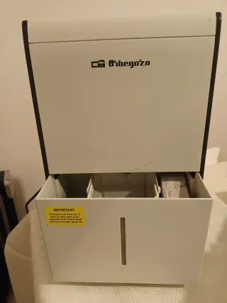 Desumidificador digital Orbegozo 10L