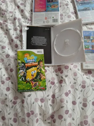 Juegos Wii: MotoGP, Mario galaxy 2, Just Dance...