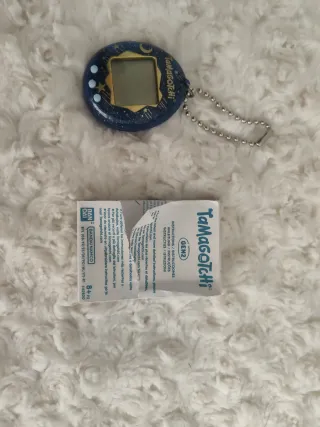 Tamagotchi Azul Estrellado