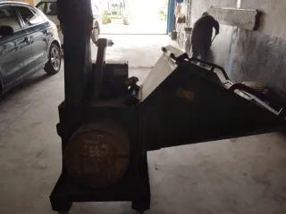 Picadora foretal con cuchilla de repuesto