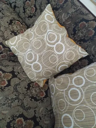 2 Cuscini Arredo Beige/Marrone sfoderabile