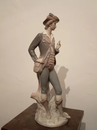 Figura Lladró campesino años 60 Mide 30 cm alto