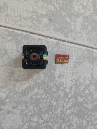 Mini CámaraHD+ Soporte + Cable USB + instrucciones