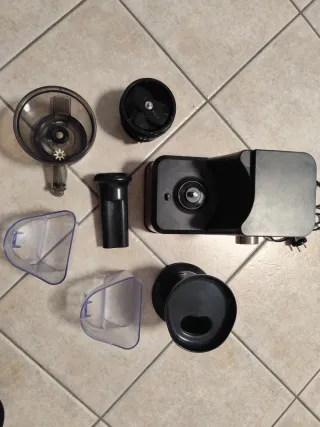 Estrattore di succo Hotpoint Ariston