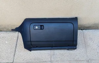 Guantera VW Golf 6