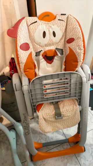 Trona Chicco plegable, reclinable ambos por 50€